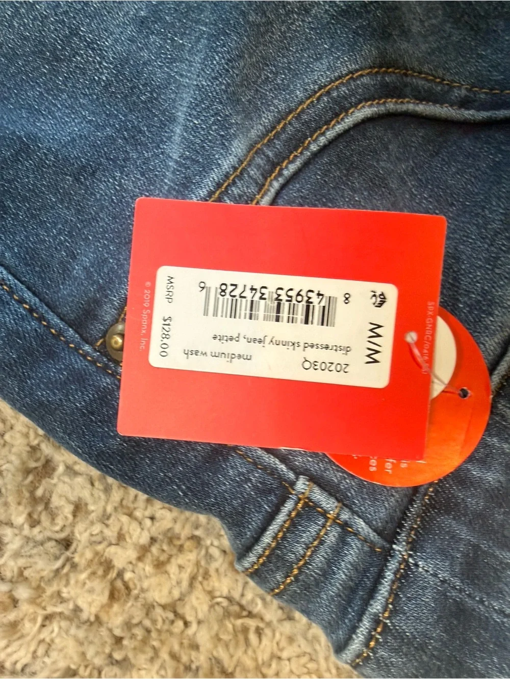 SPANX Dark Blue Distressed Women’s Skinny Jeans. Petite Medium. With Tags! - Picture 5 of 6